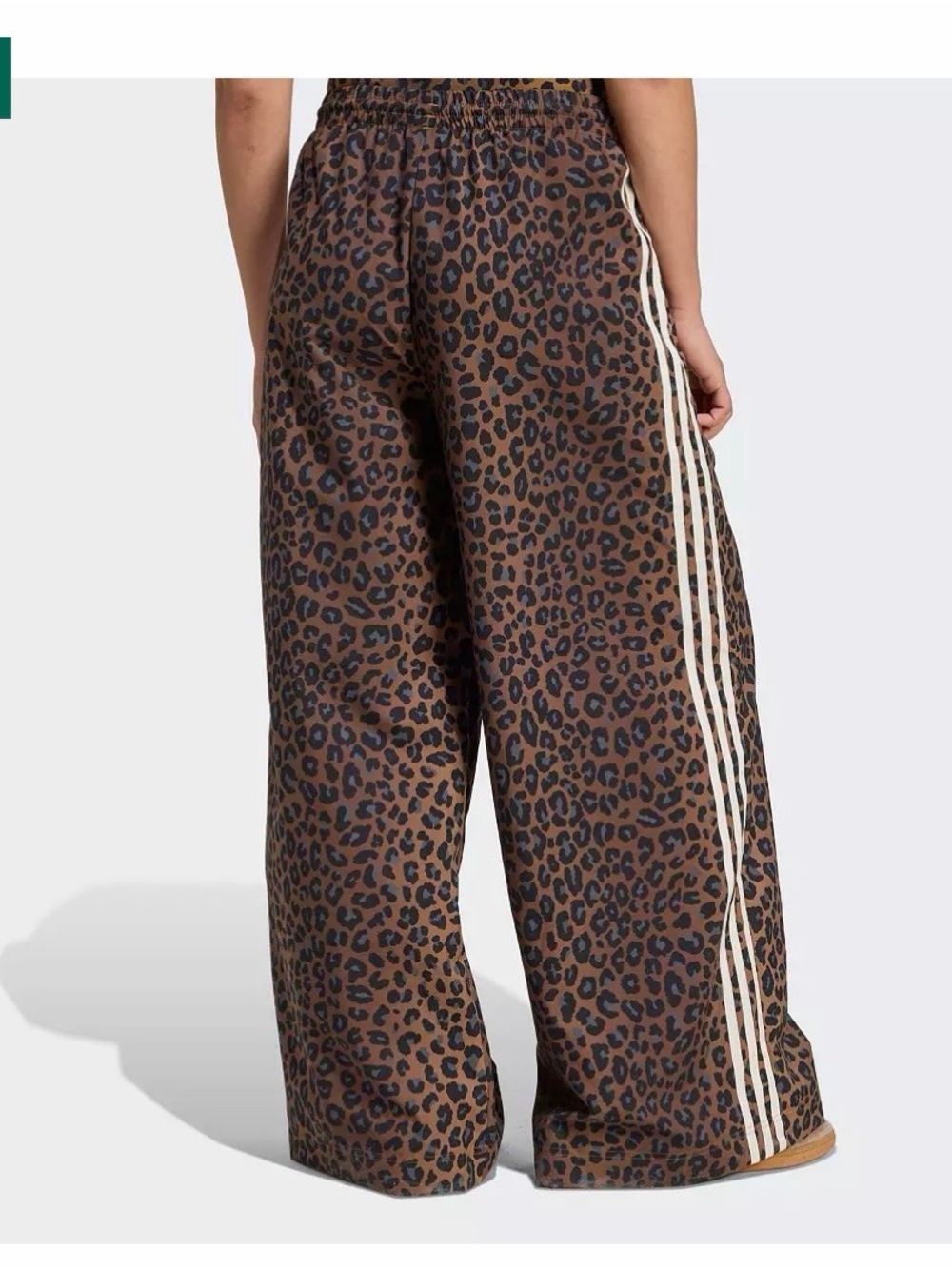 ADIDAS - Picture 2 of 3